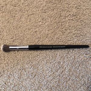 Sephora Collection PRO Airbrush concealer brush #57